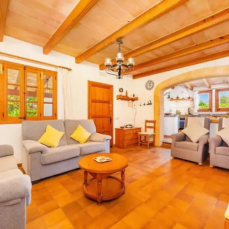 Villa Idyllic Finca In *