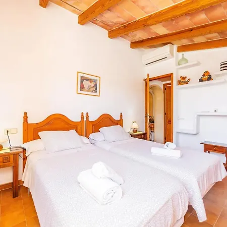 Idyllic Finca In Port de Pollenca
